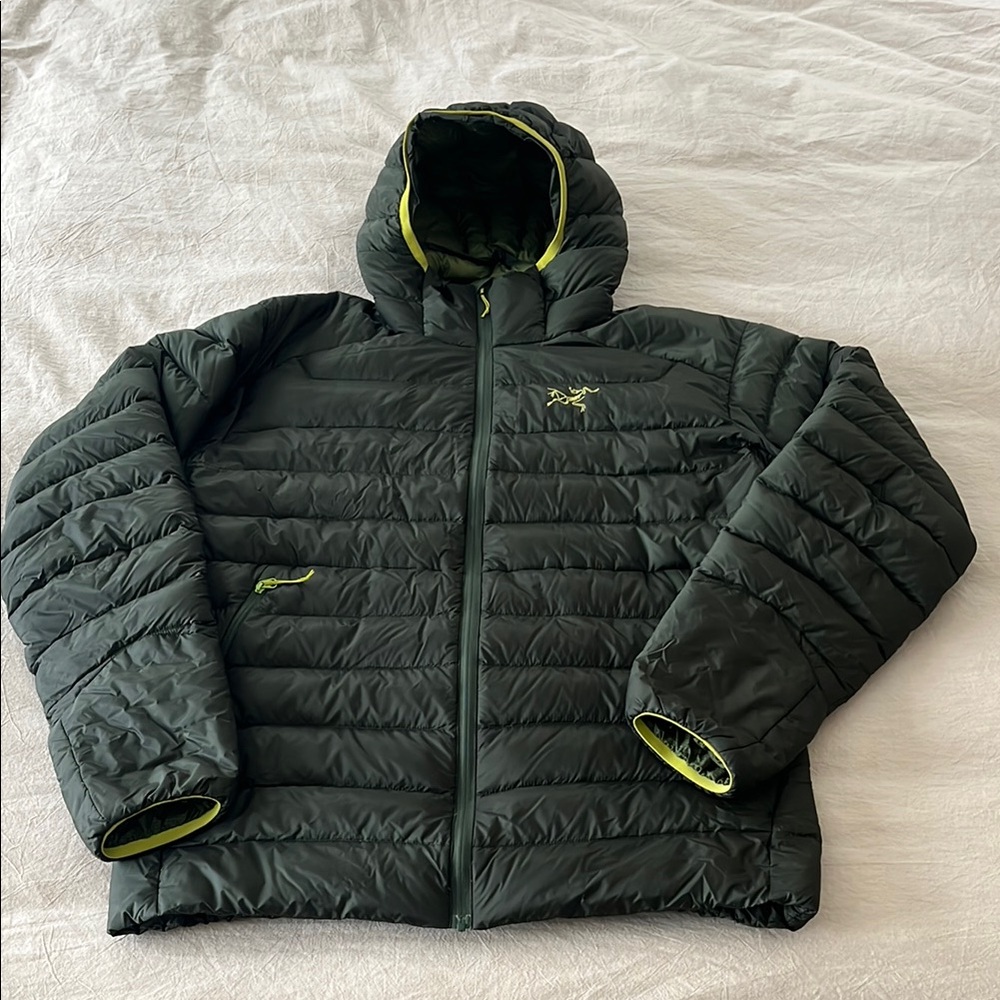 Arc'teryx Men’s Cerium Jacket, Green Size Medium